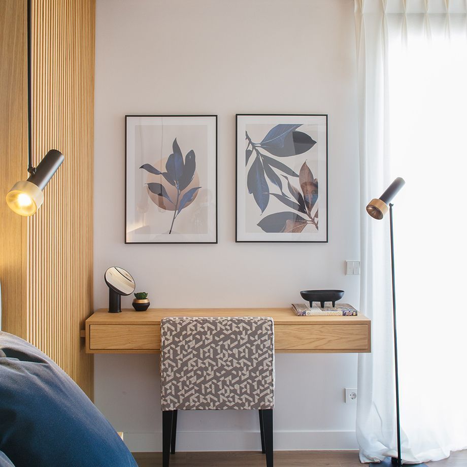Proyectos de biointeriorismo y diseño de interiores de Despacho en dormitorio . Icónica Interiors